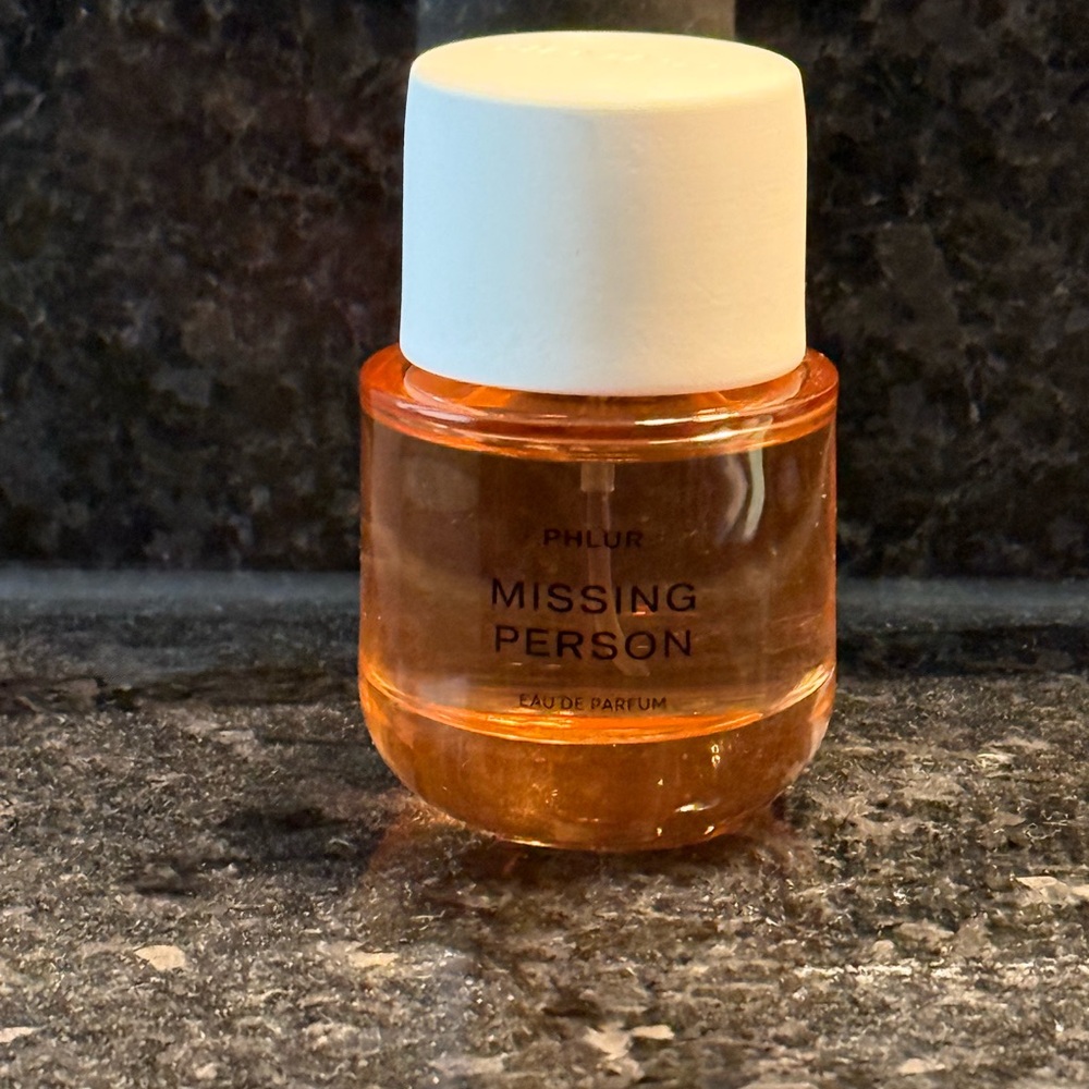Phlur Missing Person Eau de Parfum